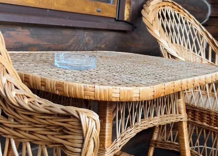 شقة Wood-house